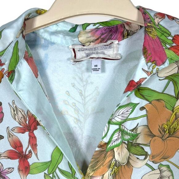 Johnny Was Liliana Oversized Weekend Tunic Shirt Top Floral Print Silk Size XS - Picture 6 of 9